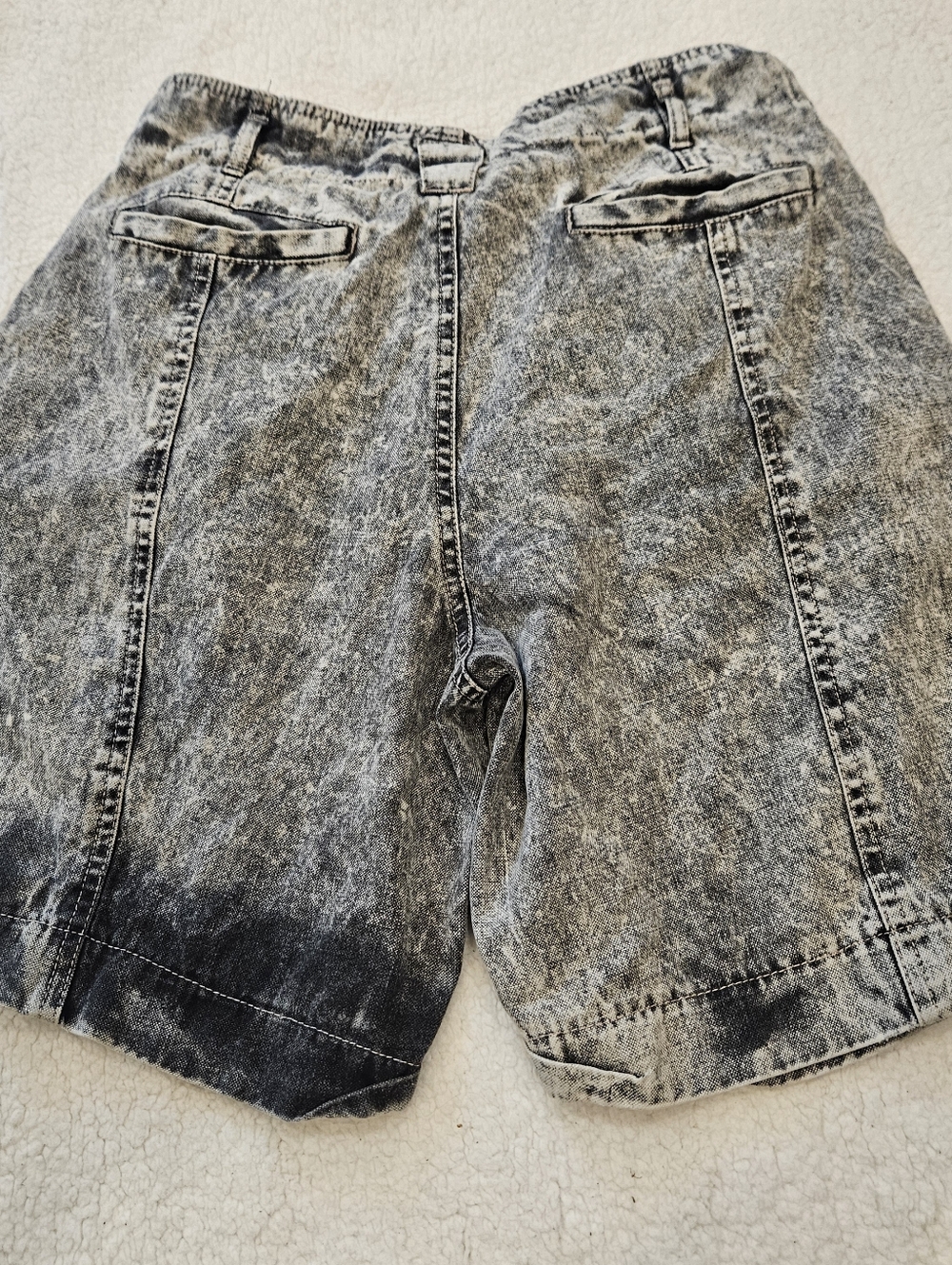 Vintage 80s Cotler Acid Wash Denim Shorts Size 32 –  Pleated Retro Jean Shorts - Picture 8 of 8